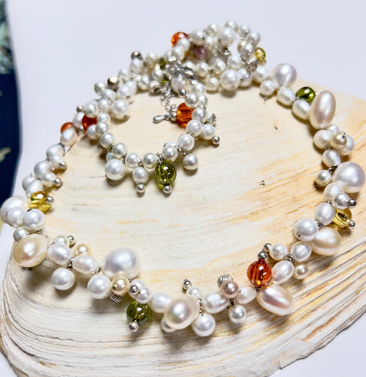 Pearl Natural. Vintage Necklace.