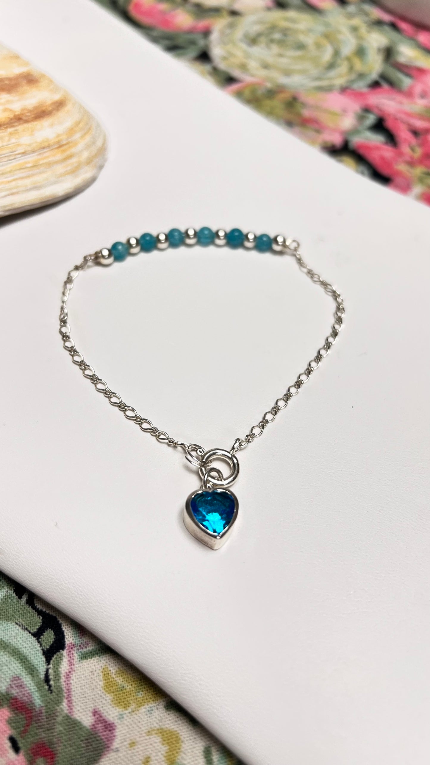 Bracelet. Stone Natural. Heart.